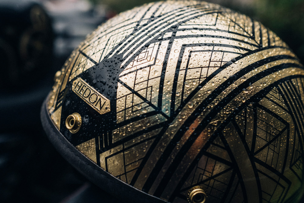 gentlemans ride 2016 hedon helmet covered in rain